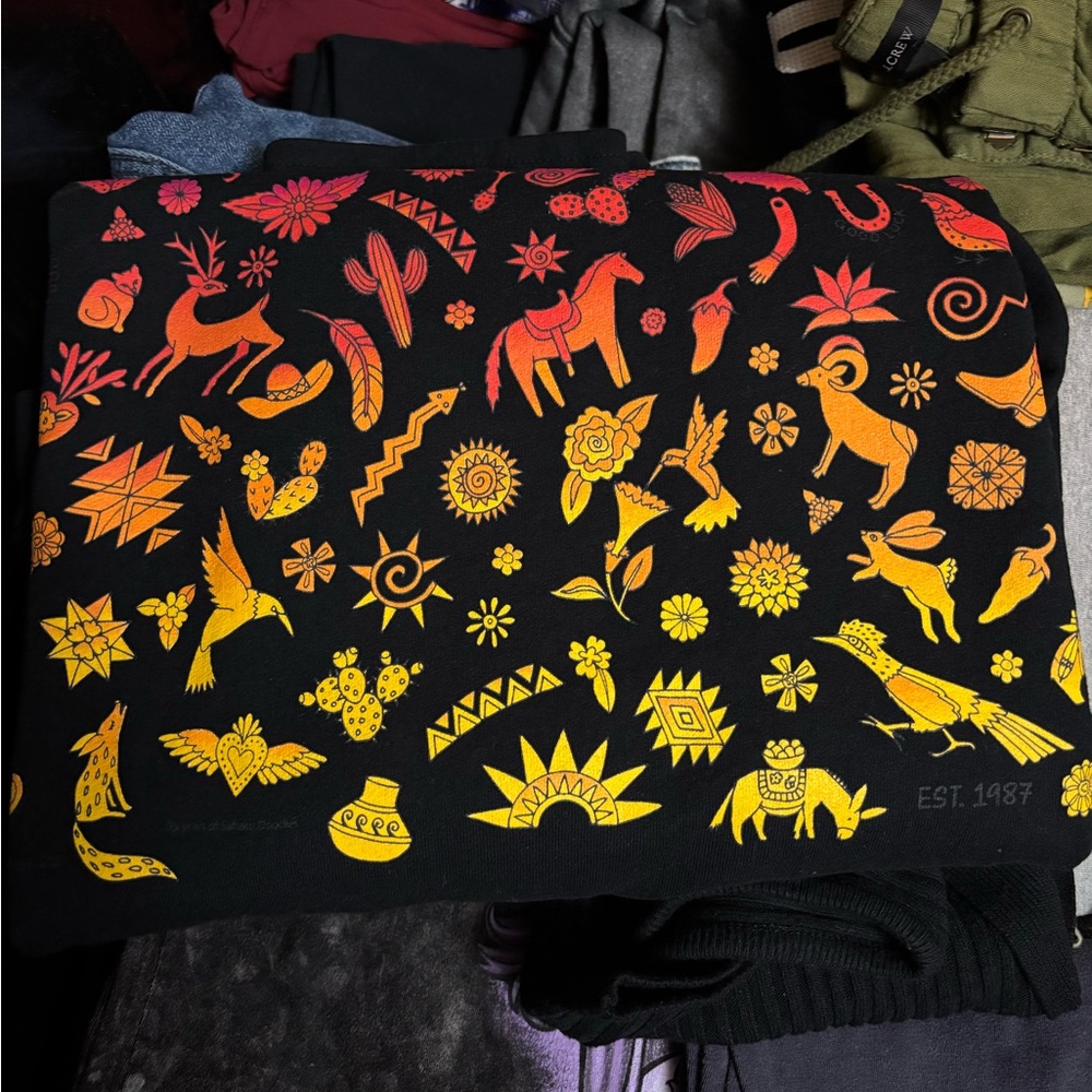 Sabaku Artwear Sweater - Picture 5 of 7